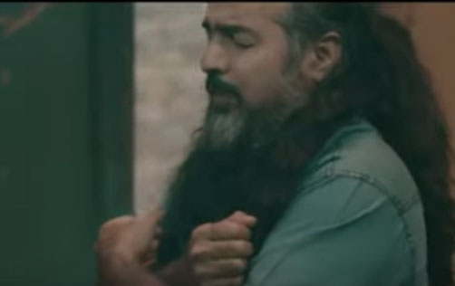 زندانی از پرواز همای