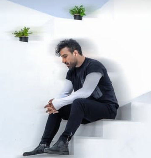 سنگ از احمد سلو